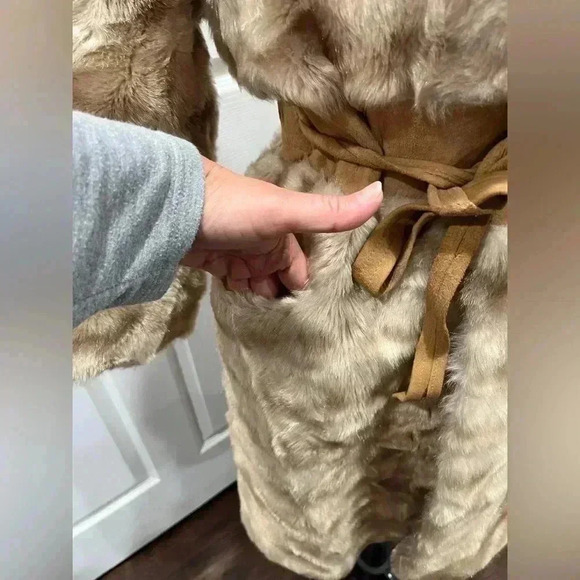 Priscilla Modes 1950’s Lykafur Coat Silk Lined Made in England Mink Simulation - Picture 8 of 14